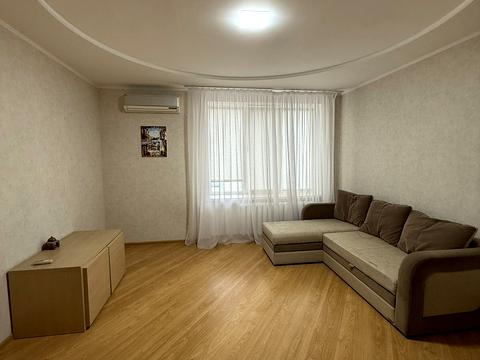 квартира за адресою Тополина вул., 22