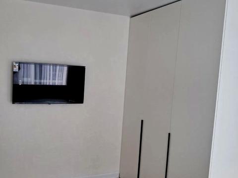 квартира за адресою Салютна вул., 2
