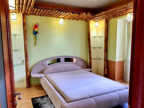 квартира за адресою Лариси Руденко вул., 10
