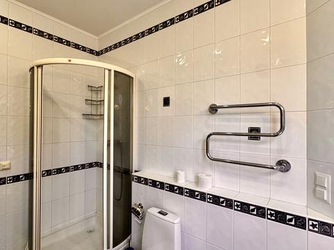 будинок за адресою Крутогірна вул., 52
