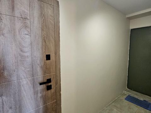 квартира за адресою Лабораторна вул., 37/33
