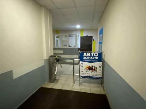 комерційна за адресою Світлицького вул., 35