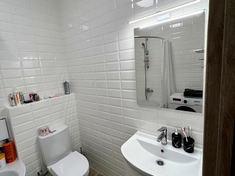 квартира по адресу Ивана Пулюя ул., 40, к. 5