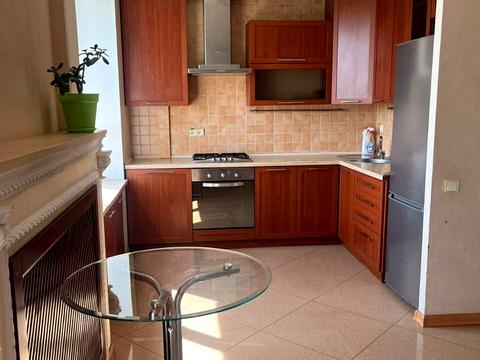 квартира за адресою Вадима Гурова вул. (Постишева), 7