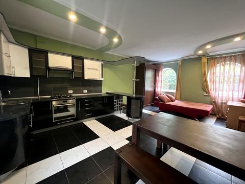 будинок за адресою Дворецька вул.