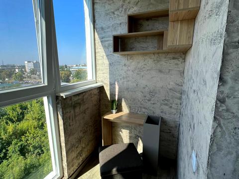 квартира за адресою Льва Ландау просп. (50-річчя СРСР), 52