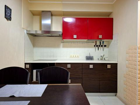 квартира за адресою Петра Григоренка просп. (Маршала Жукова), 31