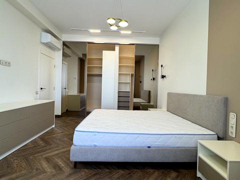 квартира за адресою Київ, Болсуновська вул. (Сергія Струтинського), 2
