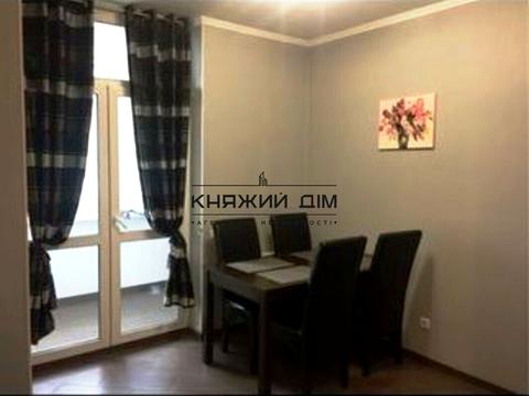 квартира по адресу Вышгородская ул., 45/3