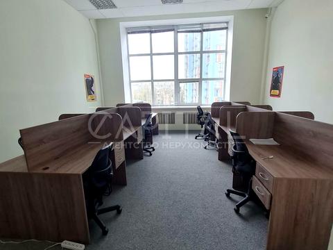 коммерческая по адресу Дениса Монастирського ул. (Василя Сурікова), 3А
