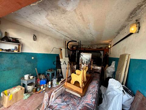 паркомісце за адресою Велика Кільцева вул., 4-Б