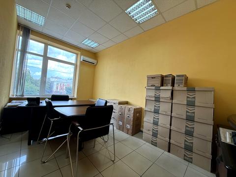 коммерческая по адресу Леси Украинки бульв., 34