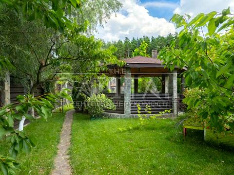 будинок за адресою Лугова