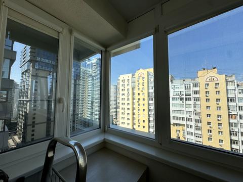 квартира за адресою Андрія Верхогляда вул. (Михайла Драгомирова), 12