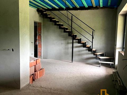 будинок за адресою Середнянська