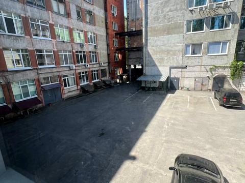коммерческая по адресу Батумская ул., 11