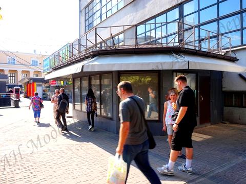 коммерческая по адресу Привокзальна пл., 2
