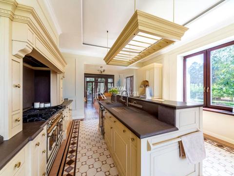 будинок за адресою Заповідна