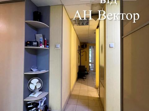 коммерческая по адресу Гвардейцев Широнинцев, 67