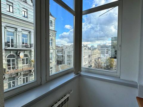 квартира за адресою Михайлівська вул., 19