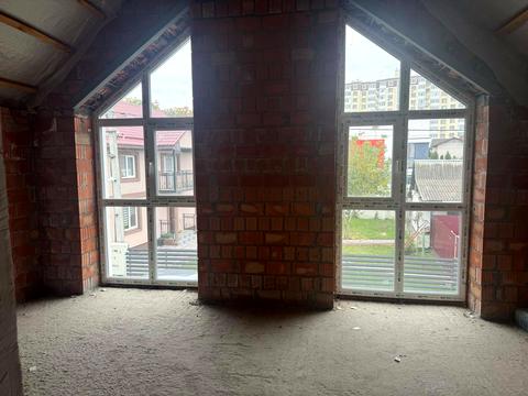 будинок за адресою Захисників України вул. (Вокзальна)