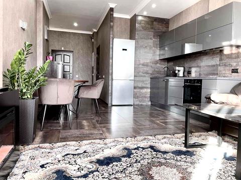 квартира за адресою Євгена Коновальця вул. (Щорса), 34-А