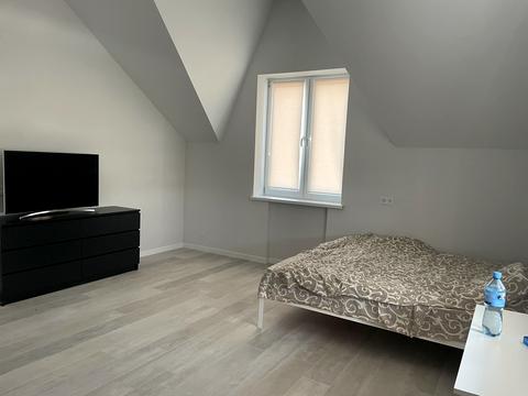 будинок за адресою Столичне шосе