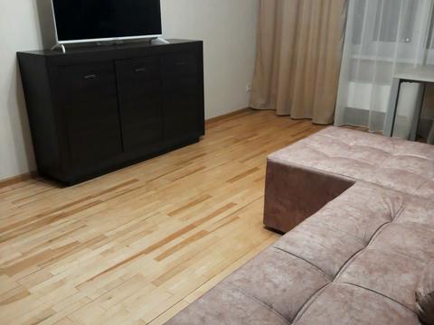 квартира за адресою Київ, Братиславська вул., 7-А