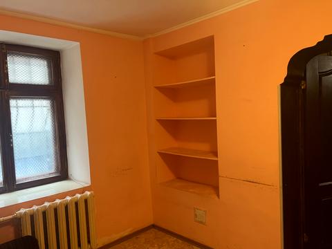 комерційна за адресою Торгова вул., 26