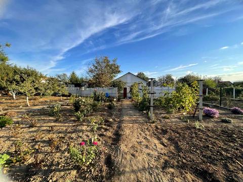 будинок за адресою смт. Воскресенське, Поздовжня