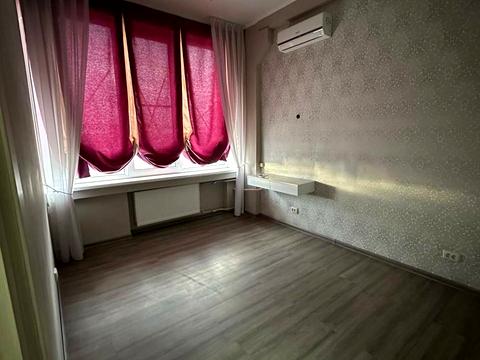 комерційна за адресою Науки просп. (Леніна), 38