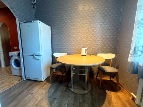 квартира за адресою Володимира Івасюка вул. (Головка), 1