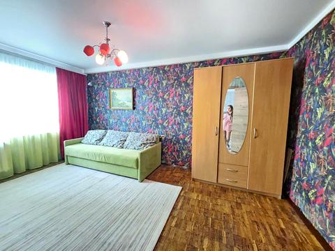 квартира по адресу Салютная ул., 25