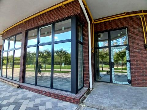 комерційна за адресою вул. Прорізна, 1