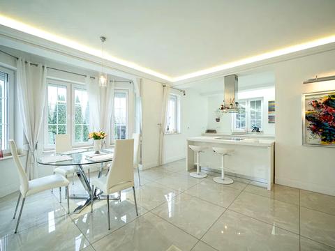 будинок за адресою Сонячна