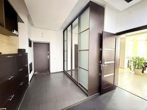 квартира за адресою В'ячеслава Чорновола вул., 25