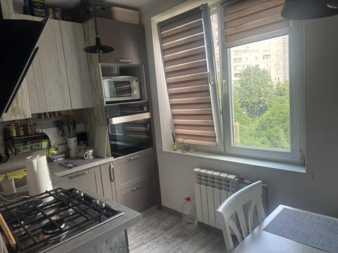 квартира за адресою Старицького вул., 9