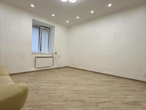 комерційна за адресою Дарвіна вул., 10