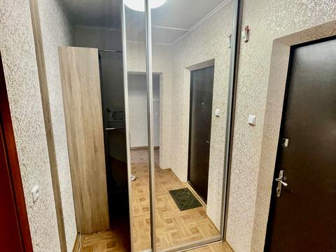 квартира по адресу Академика Глушкова просп., 9-Є