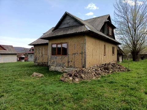 будинок за адресою Центральна, 1