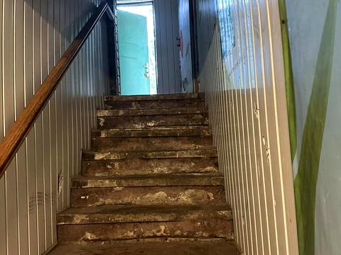 комерційна за адресою Гетьмана Павла Полуботка вул. (Попудренка), 46/2