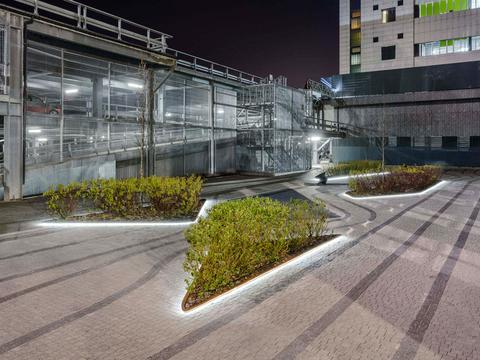 комерційна за адресою Сім'ї Прахових вул. (Гайдара), 58/10