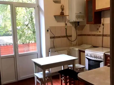квартира за адресою Дністровська вул., 20