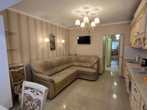 квартира за адресою Михайла Гришка вул., 8