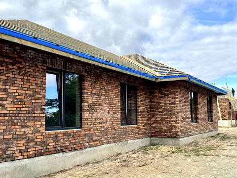 дом по адресу Травнева