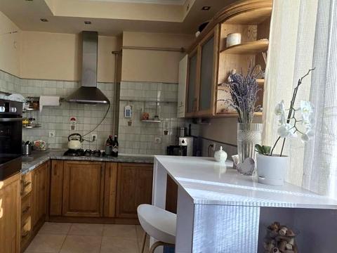 будинок за адресою Волонтерів вул. (Василя Верещагіна)