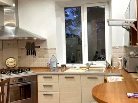 квартира по адресу Небесной Сотни ул., 38