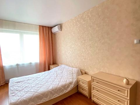 квартира за адресою Софії Русової вул., 1