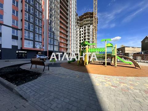 квартира за адресою Євгена Чикаленка вул., 95