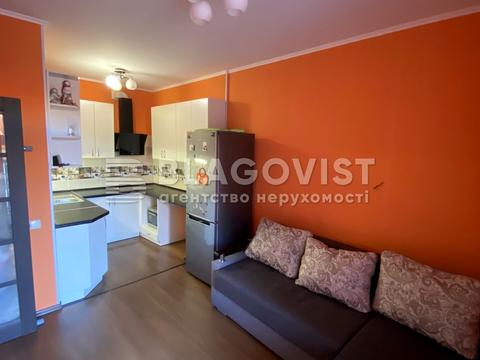 квартира за адресою Регенераторна вул., 4 к10
